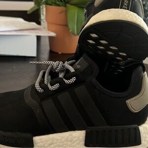 Men’s like-new Adidas NMD size 9.5